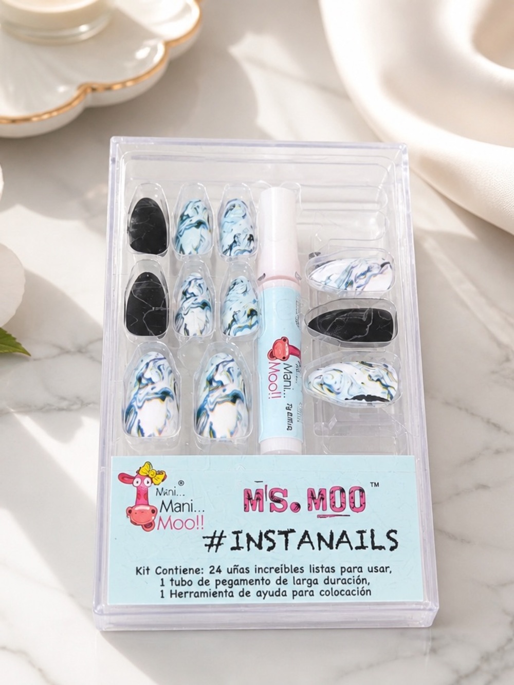 MS. MOO Marble & Black Press-On Nail Set